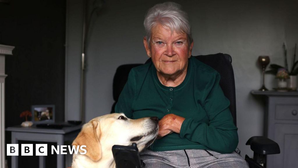 Tech glitch leaves some disabled people unable to pay for care