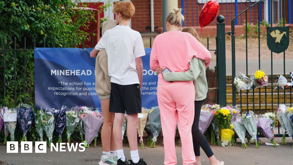 Somerset coach crash fundraiser reaches more than £12k