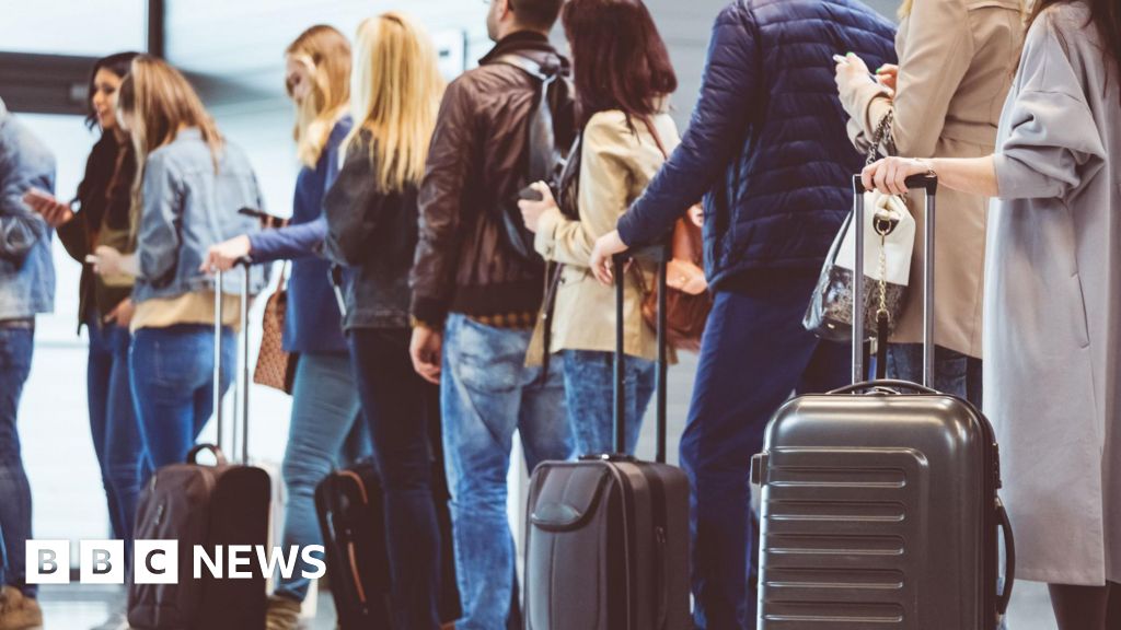 Heathrow to pipe ‘sounds of an airport’ around airport