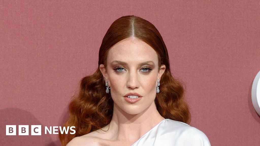 Jess Glynne calls White House deportation video with Jet2 ad song ‘sick’