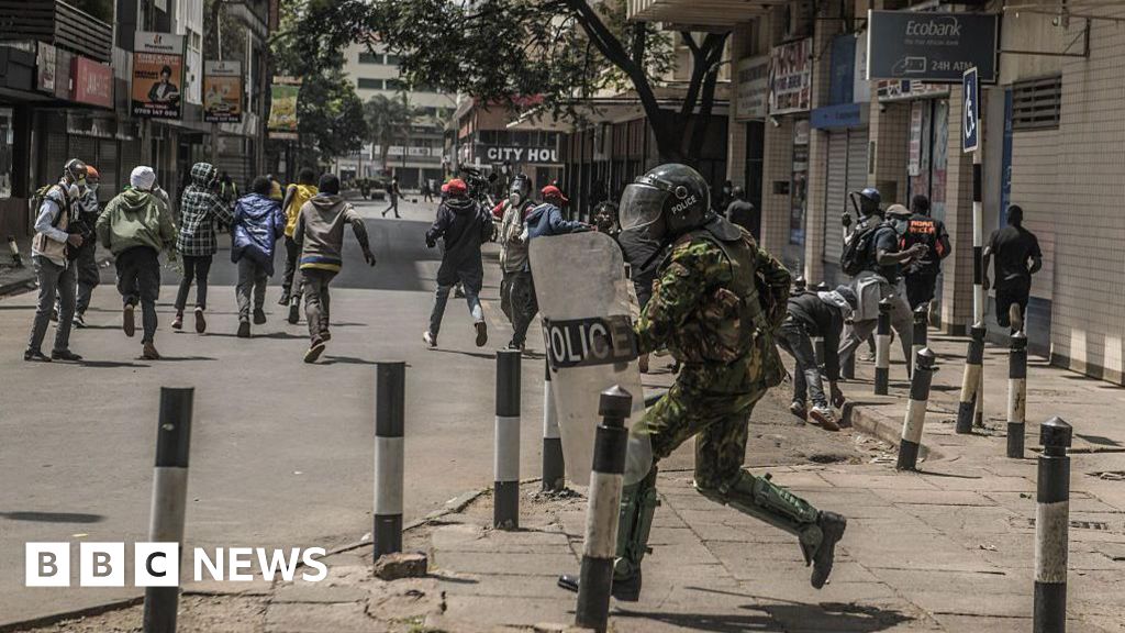Central Nairobi sealed off ahead of Kenyan protests