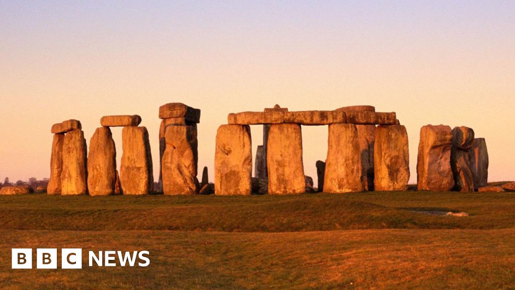 Humans took boulders from Wales to Stonehenge, study finds