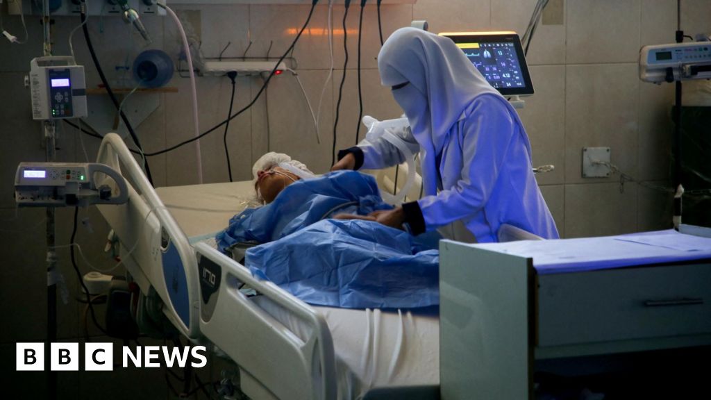 Gaza’s largest functioning hospital facing disaster, medics warn, as Israel widens offensive