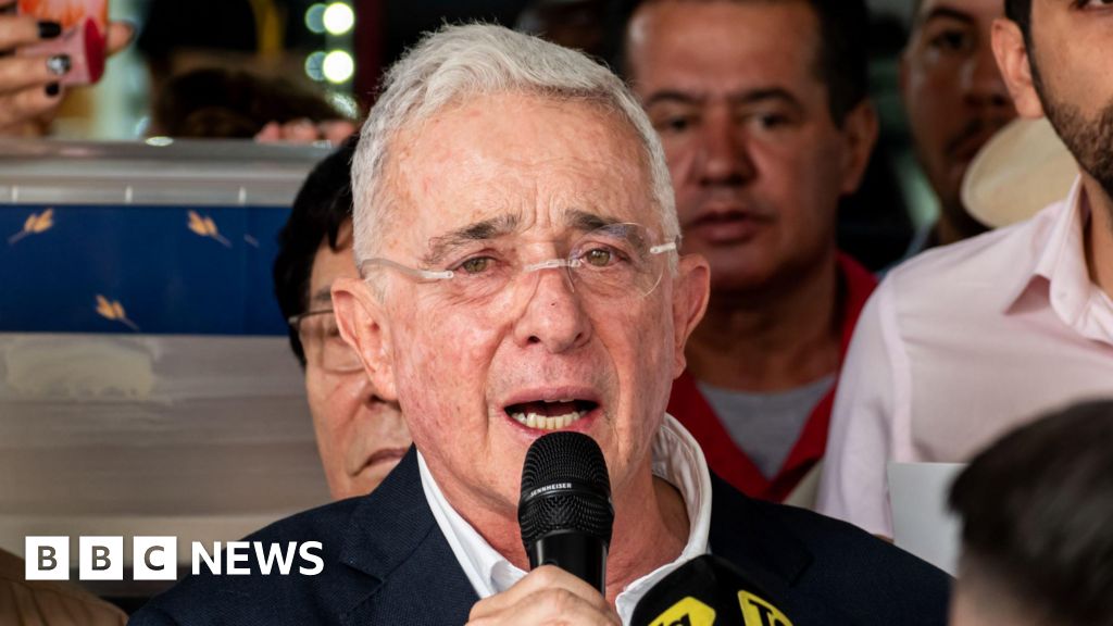 Ex-Colombian president Álvaro Uribe found guilty of witness-tampering