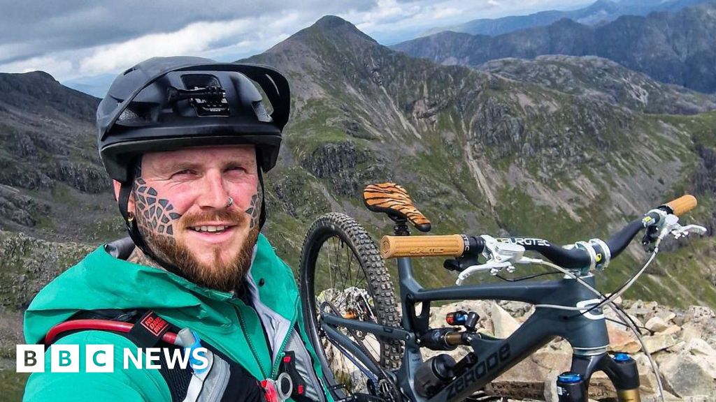 Mountain biker completes epic bid to ride down all 282 Munros Mountain biker completes epic bid to ride down all 282 Munros