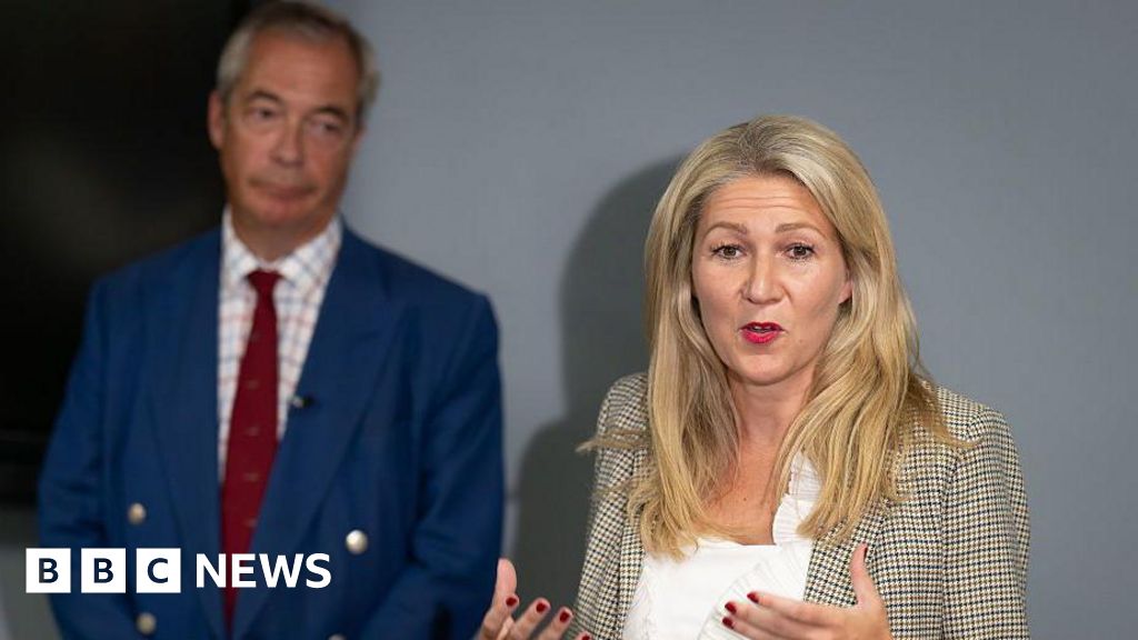 Welsh Tory Laura Anne Jones defects to Reform