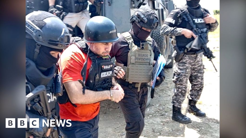 Powerful Ecuador drug lord ‘Fito’ extradited to US