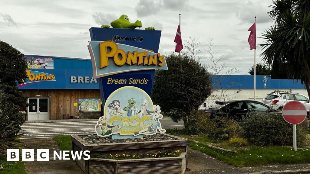 Pontins deny corporate manslaughter after roof collapse