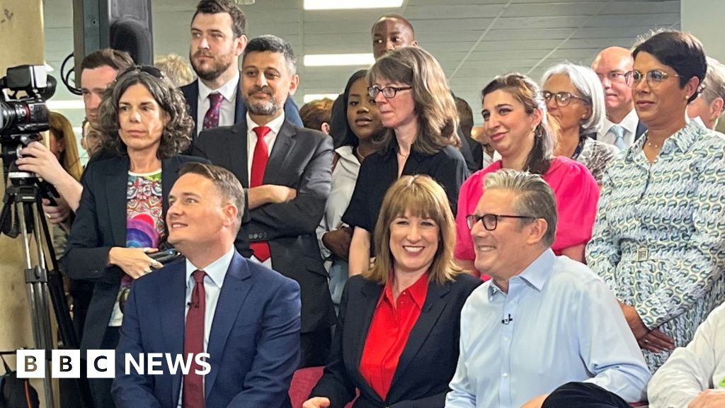 Clearly I was upset, says Rachel Reeves after Commons tears Clearly I was upset, says Rachel Reeves after Commons tears