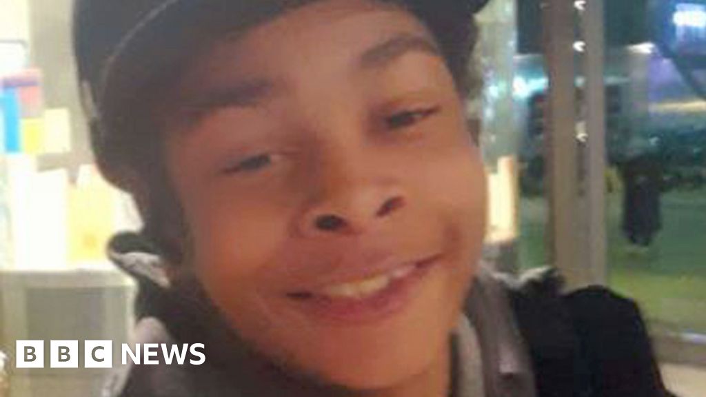 Teens detained for murder of boy on Woolwich bus