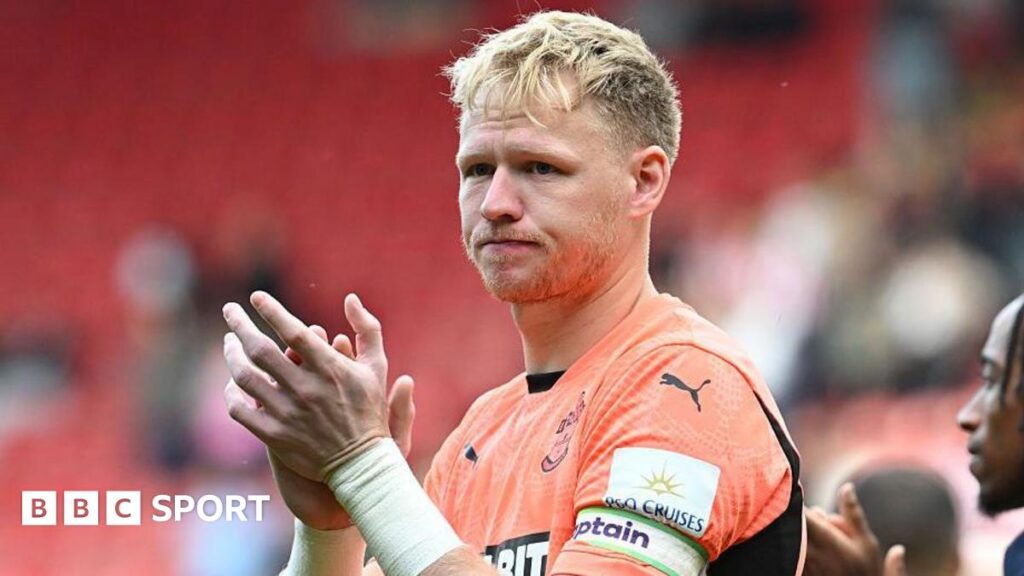 Aaron Ramsdale: Newcastle United open talks to sign Southampton goalkeeper Aaron Ramsdale: Newcastle United open talks to sign Southampton goalkeeper