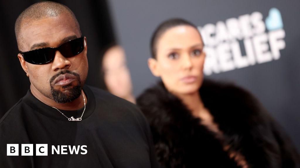 Kanye West blocked from entering Australia over Hitler song