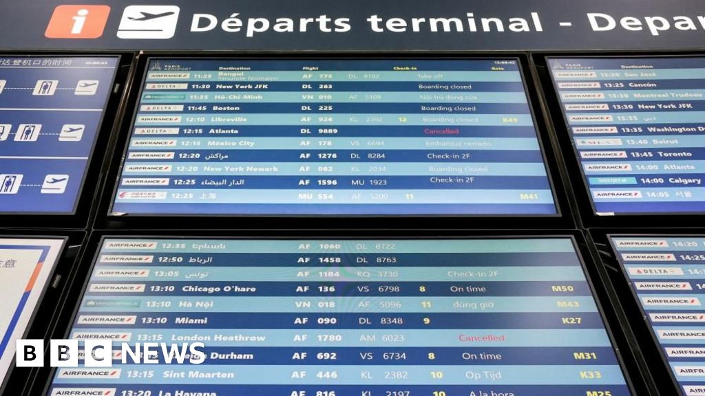 Thousands of passengers hit by French air traffic control strikes Thousands of passengers hit by French air traffic control strikes