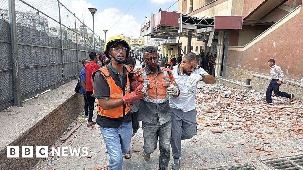 Four journalists among 15 dead in Israeli strike on hospital, Gaza officials say Four journalists among 15 dead in Israeli strike on hospital, Gaza officials say