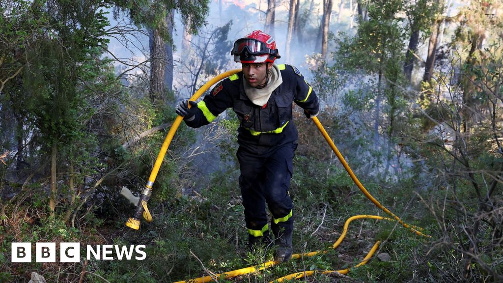 France’s largest wildfire for 75 years still not under control, officials say