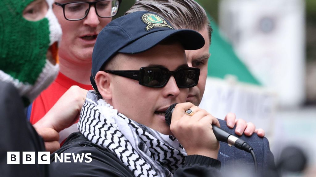 Kneecap cancel US tour dates amid court case