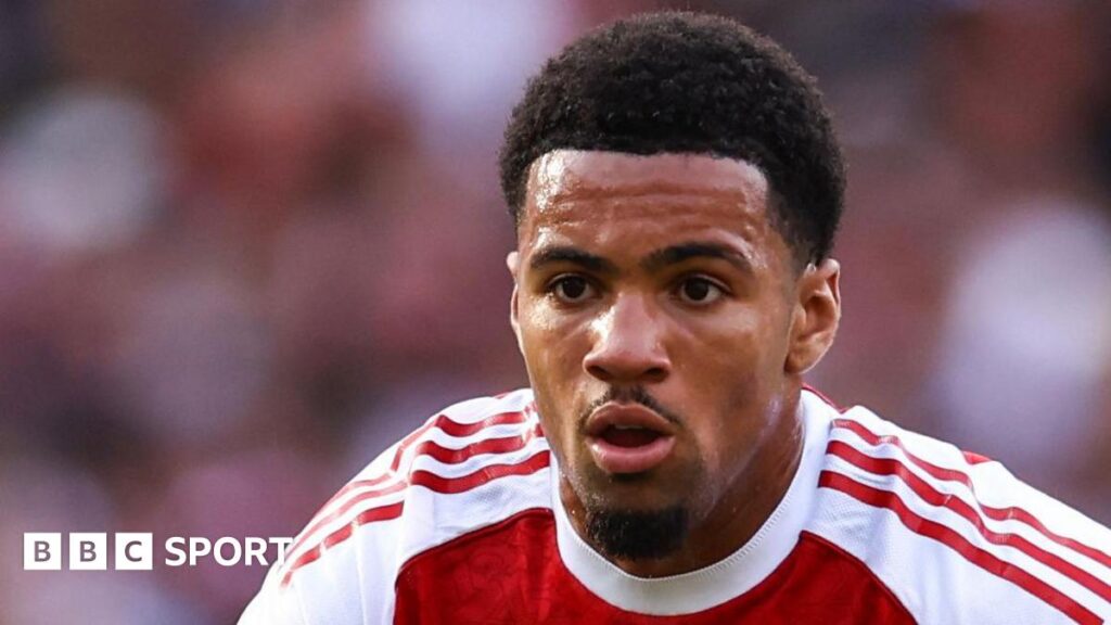 Arsenal teenager Ethan Nwaneri signs new long-term deal with club