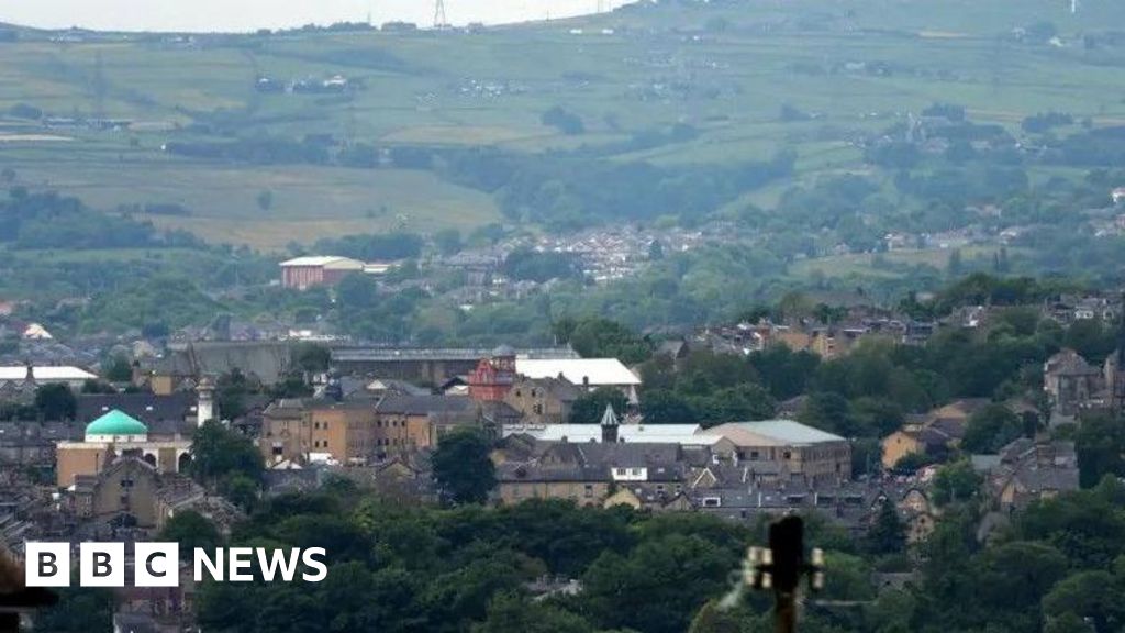 Ten men from Bradford arrested over child sex abuse in 1990s