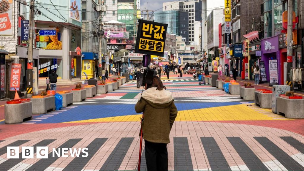 The Seoul ‘convenience stores’ fighting loneliness