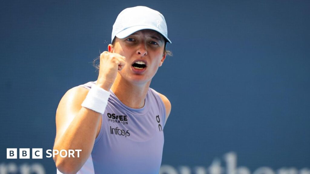 Cincinnati Open: Iga Swiatek to face Jasmine Paolini in final