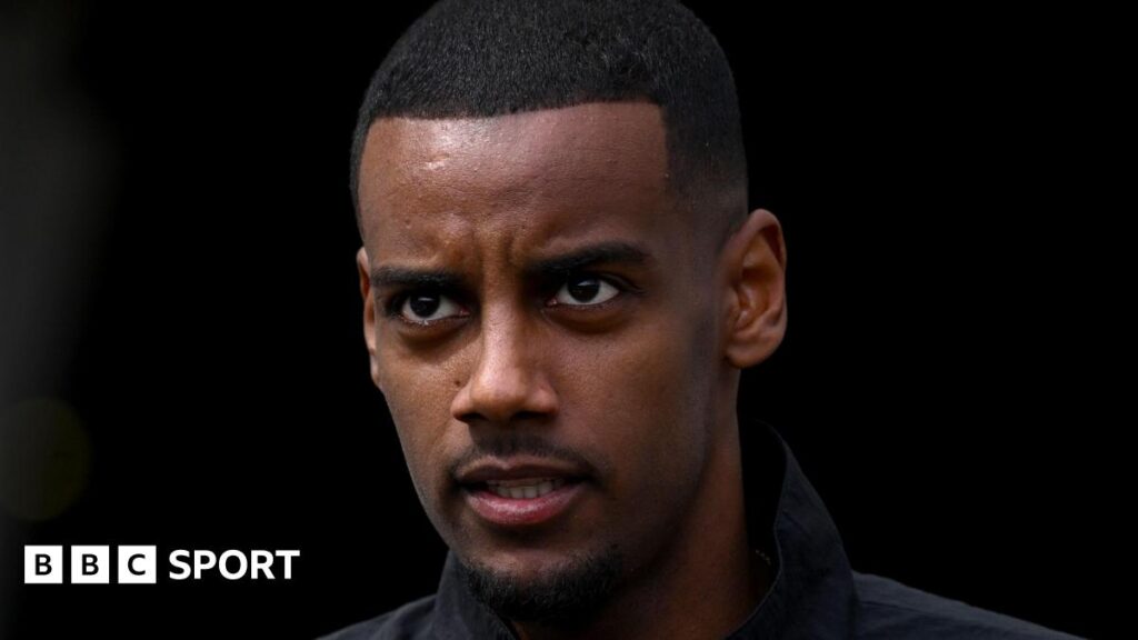 Alexander Isak transfer: Newcastle striker not expected to attend PFA awards gala