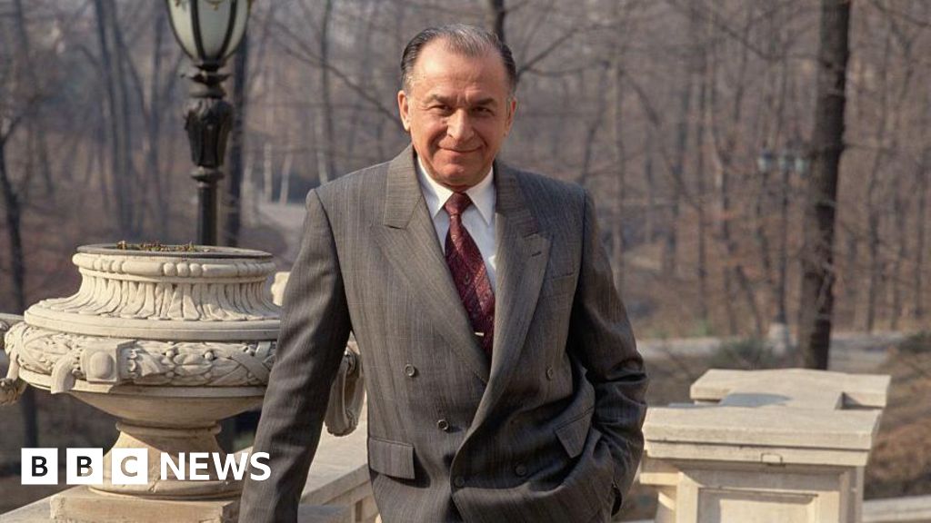 Romania’s first democratic leader with a divisive legacy
