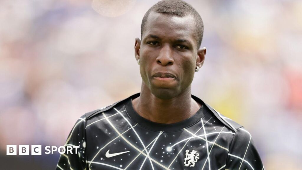 Chelsea striker Nicolas Jackson set for Bayern Munich loan move Chelsea striker Nicolas Jackson set for Bayern Munich loan move