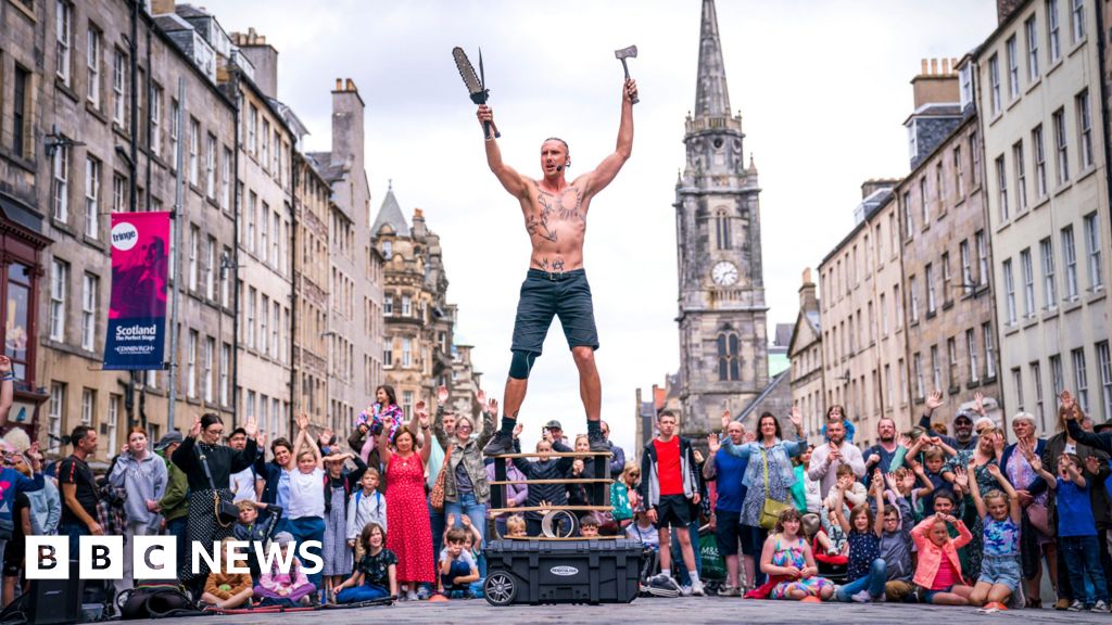 Edinburgh Fringe and Edinburgh International Festival under way Edinburgh Fringe and Edinburgh International Festival under way
