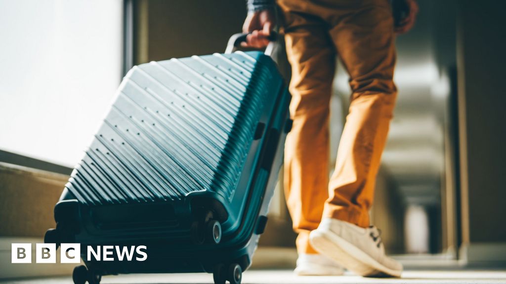 Pub and travel bans proposed in sentencing overhaul