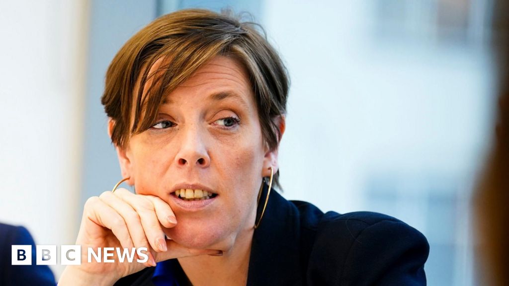 Tool used to assess domestic abuse risk doesn’t work, Jess Phillips admits