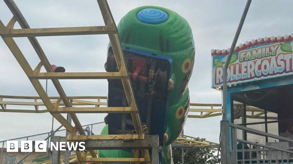 Porthcawl’s Coney Beach Pleasure Park accident sees 13 children injured on ride Porthcawl’s Coney Beach Pleasure Park accident sees 13 children injured on ride