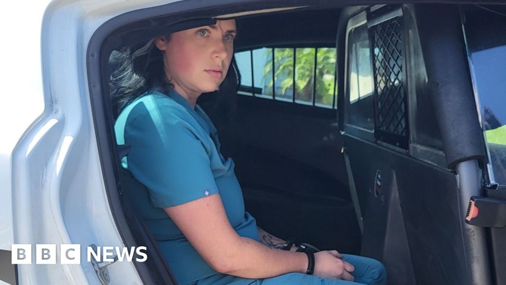 ‘Fake nurse’ who saw 4,000 patients arrested in Florida