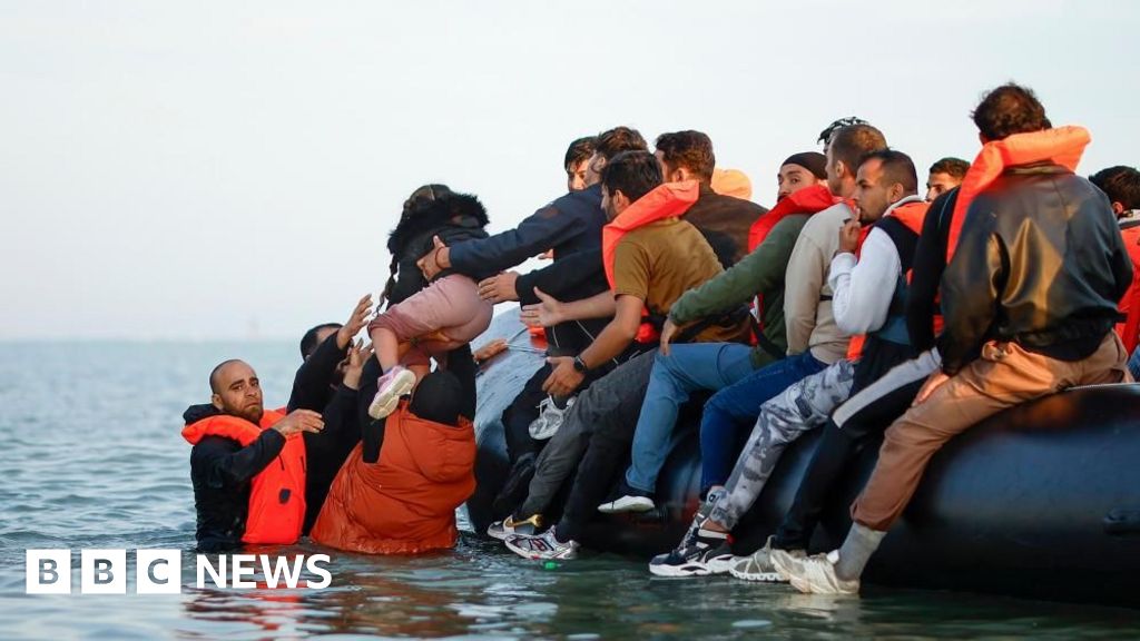 Government pledges extra £100m funding to tackle people smuggling Government pledges extra £100m funding to tackle people smuggling