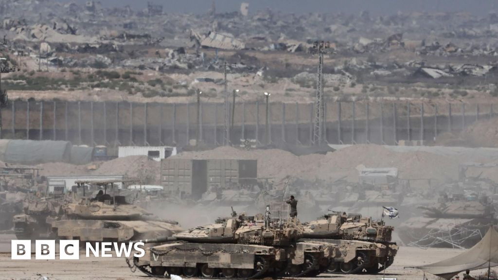 Israeli reservists report for duty ahead of Gaza City offensive
