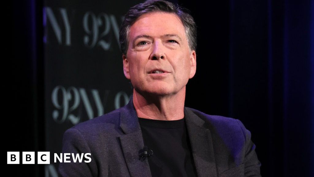 Trump pressed to prosecute Comey, but his own actions could undermine the case Trump pressed to prosecute Comey, but his own actions could undermine the case