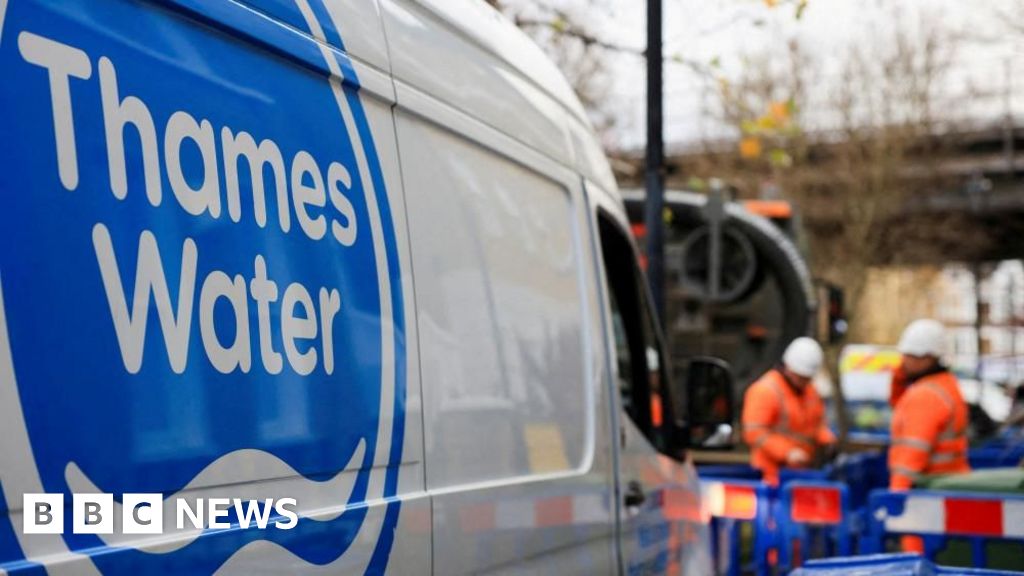 Thames Water bidders ready to clear out top managers in rescue deal