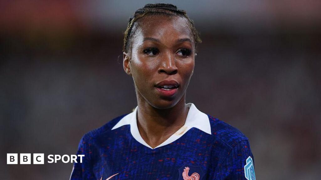 London City Lionesses agree to sign Grace Geyoro for world-record £1.4m from PSG London City Lionesses agree to sign Grace Geyoro for world-record £1.4m from PSG
