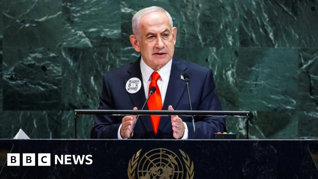 Netanyahu attacks Palestinian recognition as dozens walk out of UN speech Netanyahu attacks Palestinian recognition as dozens walk out of UN speech