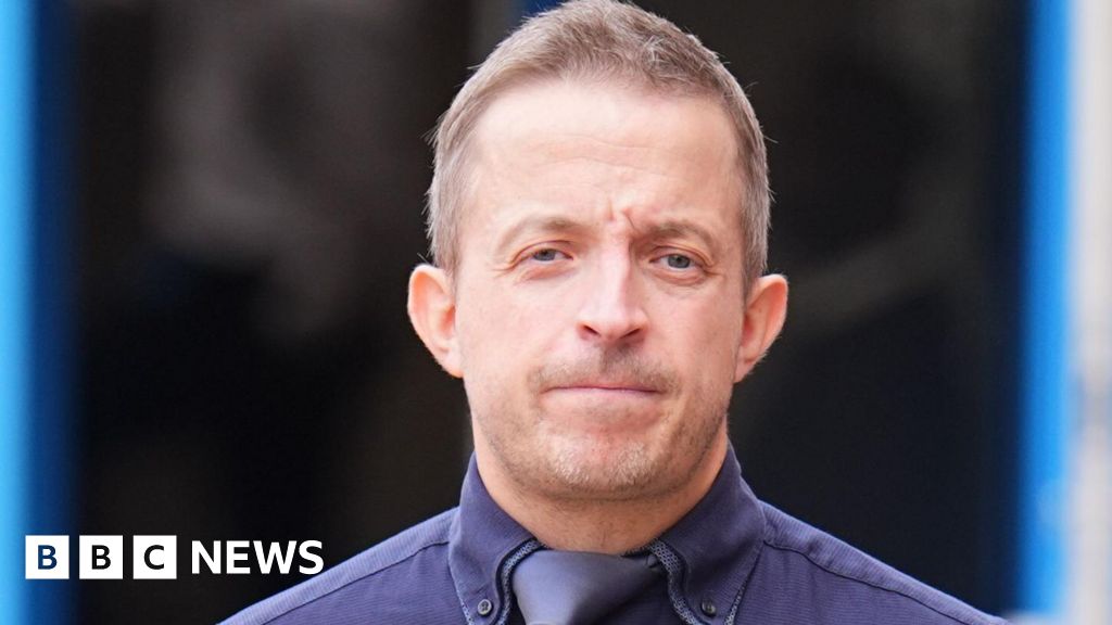 Flight attendant avoids jail after being found naked and on drugs Flight attendant avoids jail after being found naked and on drugs