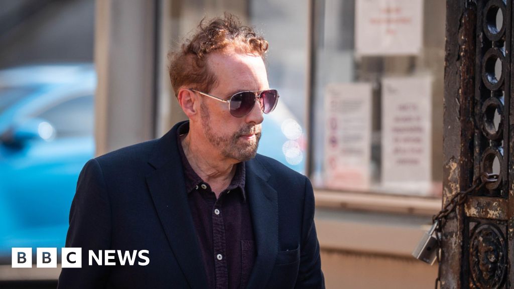 Former priest Chris Brain faces retrial on sex assault charges