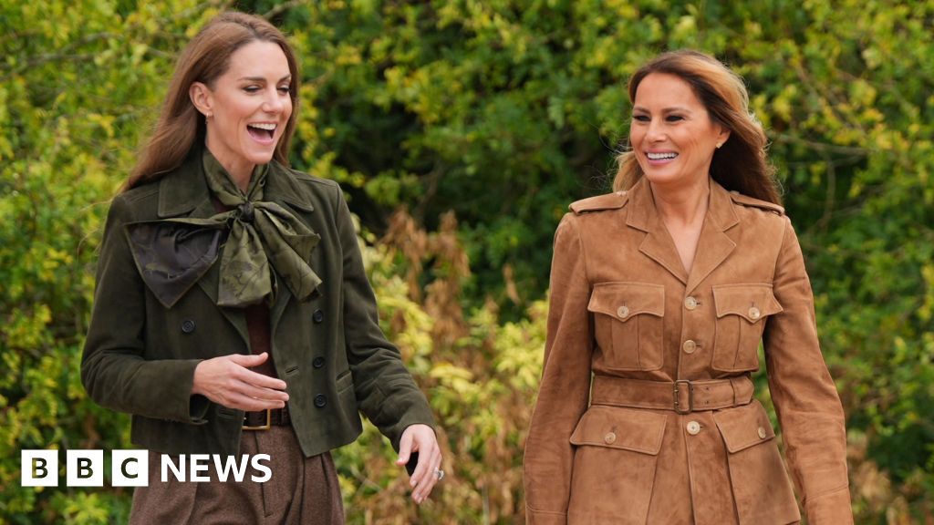 Kate and Melania enjoy sweet treats as they host Scouts