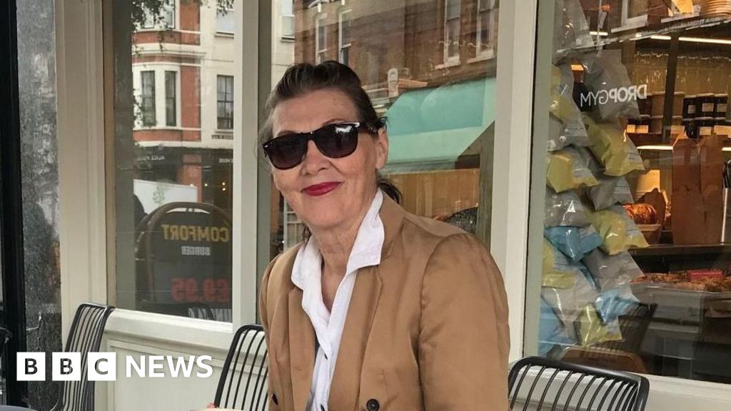 I’m happily married but live in a different country to my husband I’m happily married but live in a different country to my husband