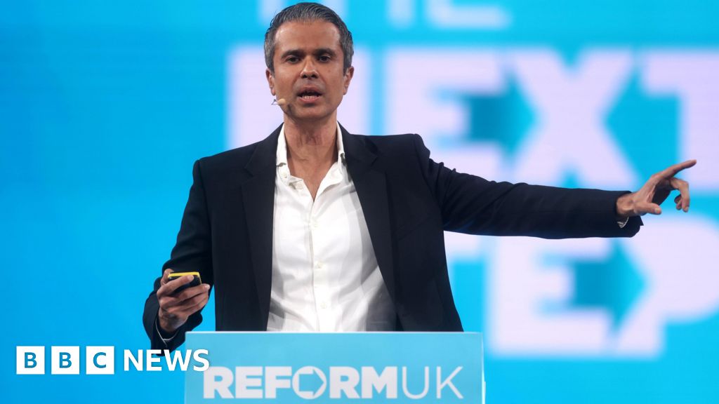 Doctor claims Covid jab linked to royal cancers in Reform conference speech