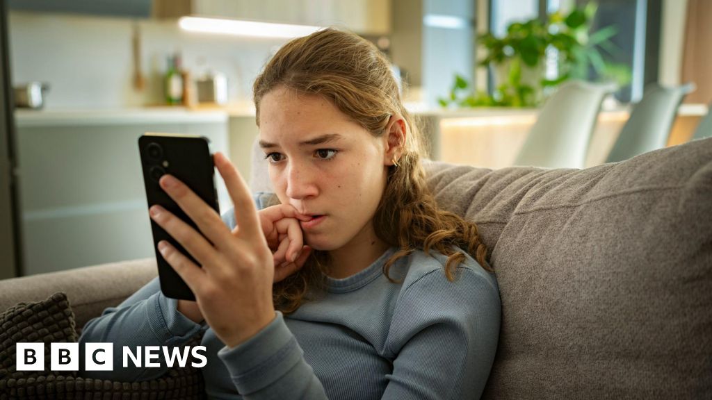 Instagram teen accounts still show suicide content, study claims