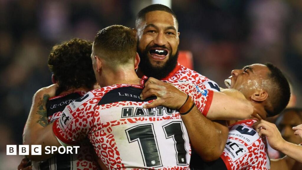 Super League play-off eliminator: Leigh Leopards 26-10 Wakefield Trinity