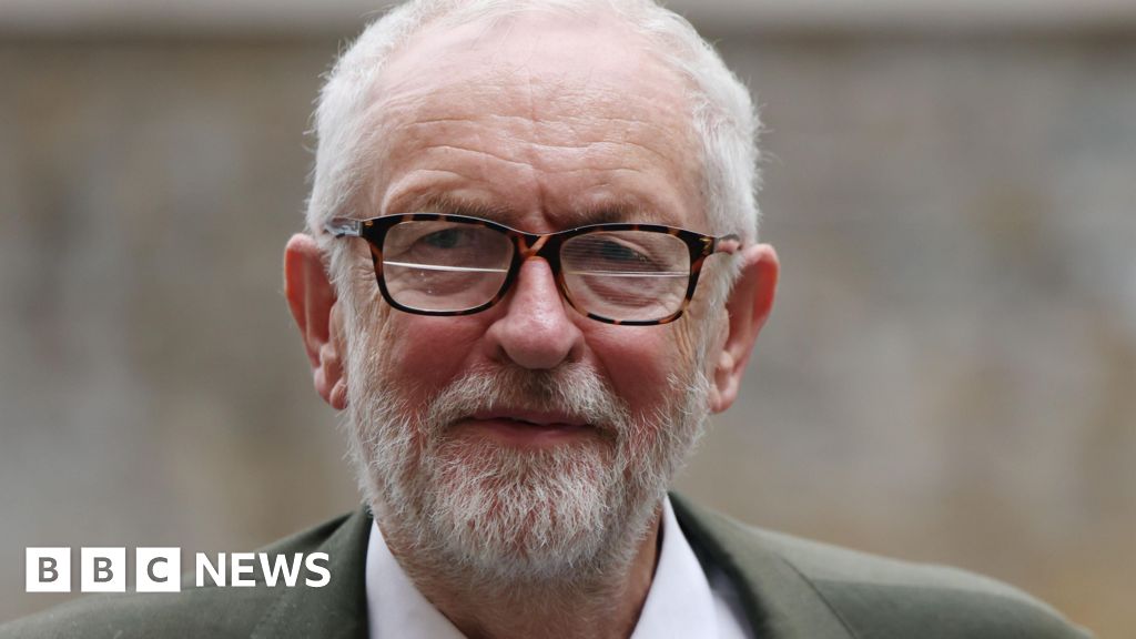 Jeremy Corbyn sorry for ‘confusion’ as new party membership launched