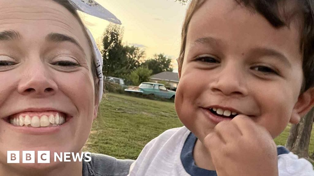 In Florida, parents ponder future with fewer vaccines