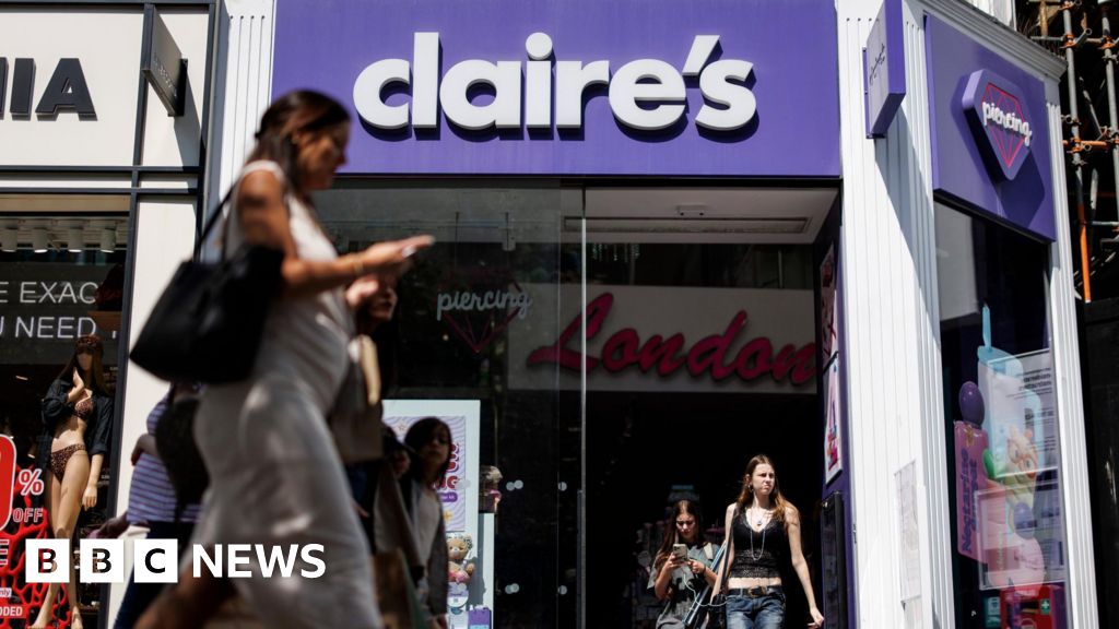 Claire’s rescue deal saves 156 stores and 1,000 jobs