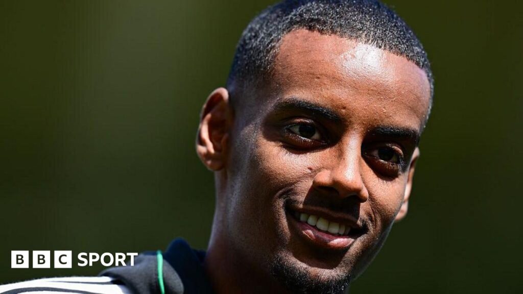 Alexander Isak transfer: Liverpool agree British record £125m deal for Newcastle striker on deadline day