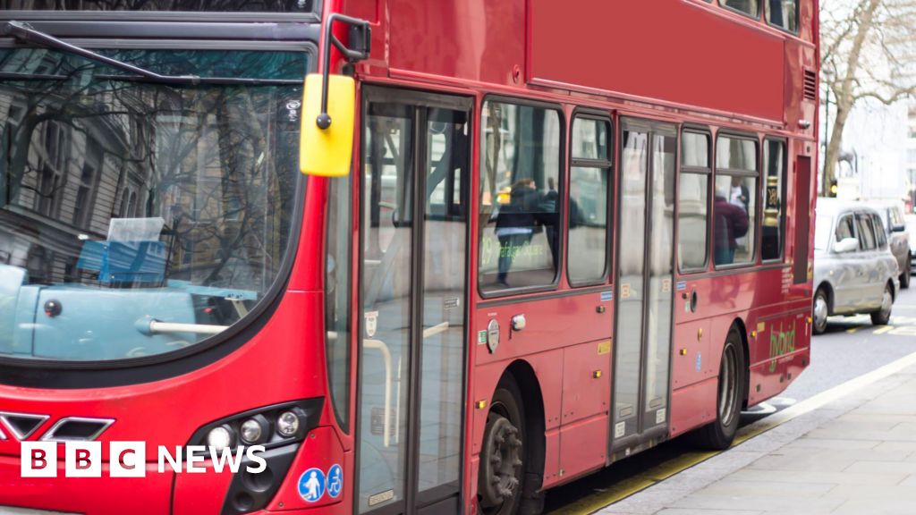 London bus strike planned for weekend partly called off London bus strike planned for weekend partly called off